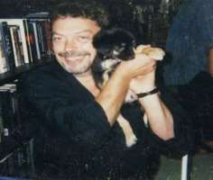 Curry is an animal lover and also has one dog whom he calls as Frank.